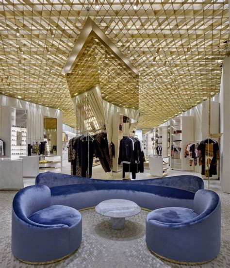 bal harbor mall versace|Versace Wows Bal Harbour Shops!.